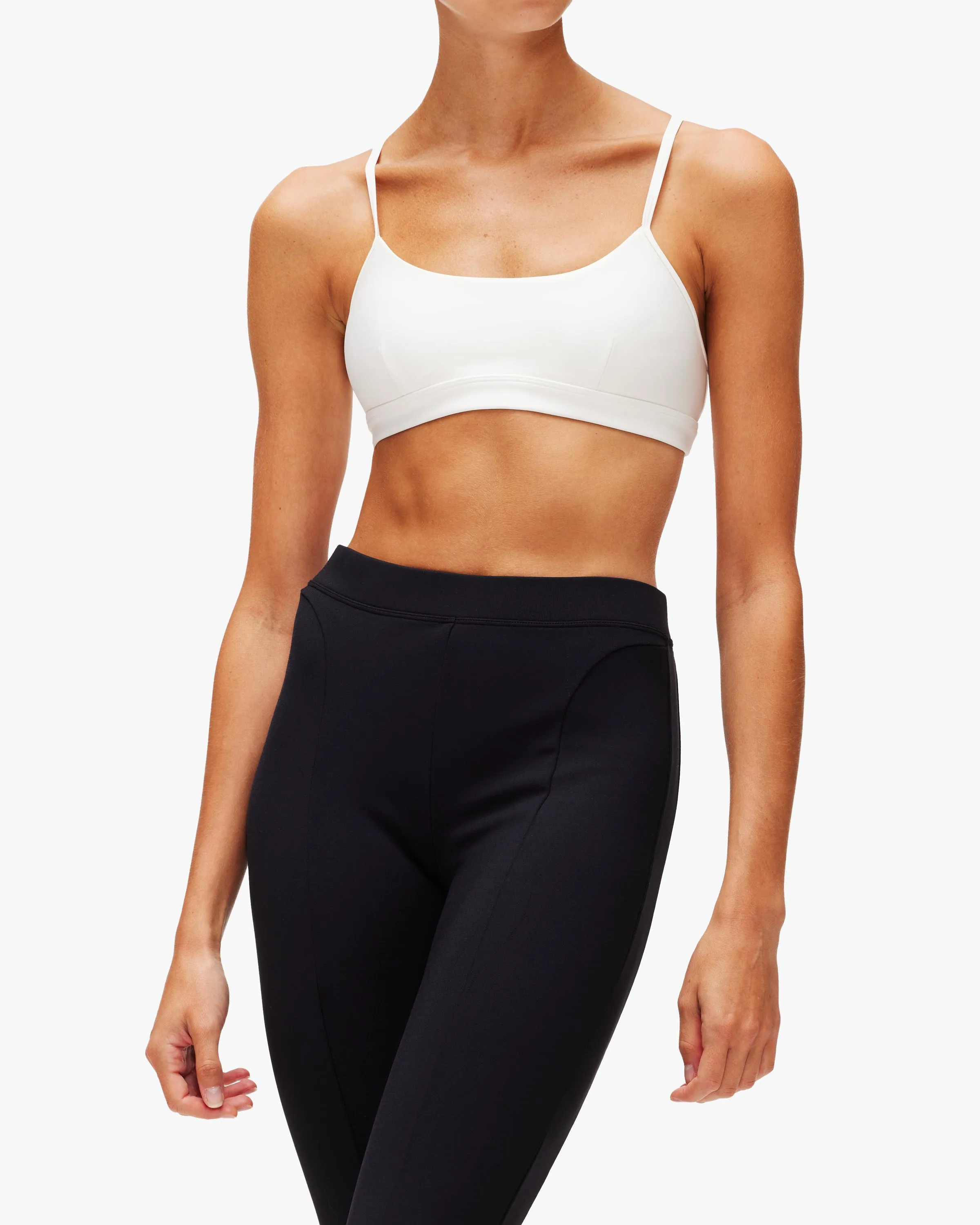 Alo Yoga Airlift Intrigue Bra