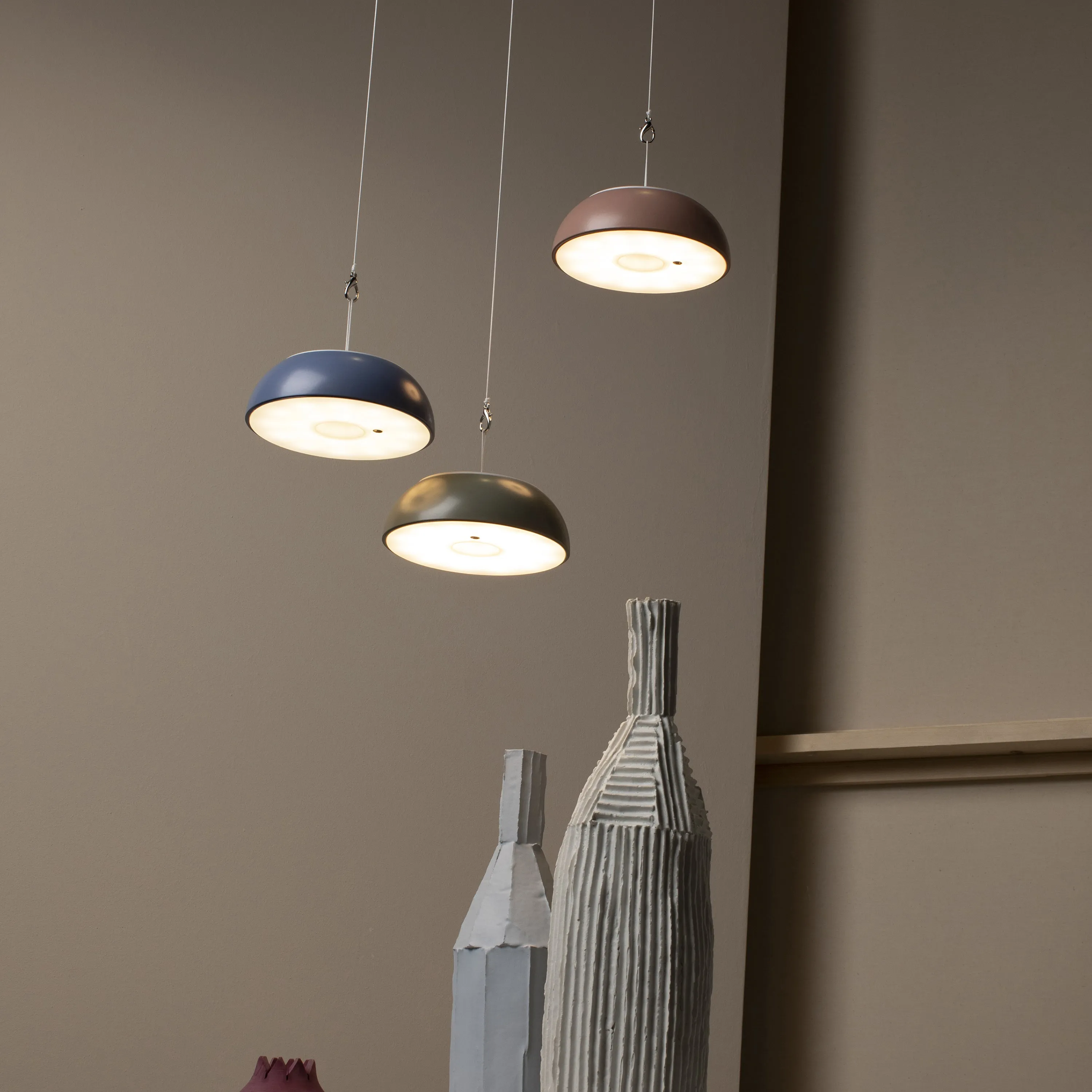 Float Pendant Light